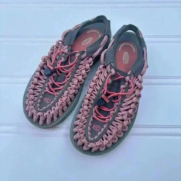 Keen Shoes - Keen Womens Uneek Sandals Coral & Gray A size 7 boat water shoes